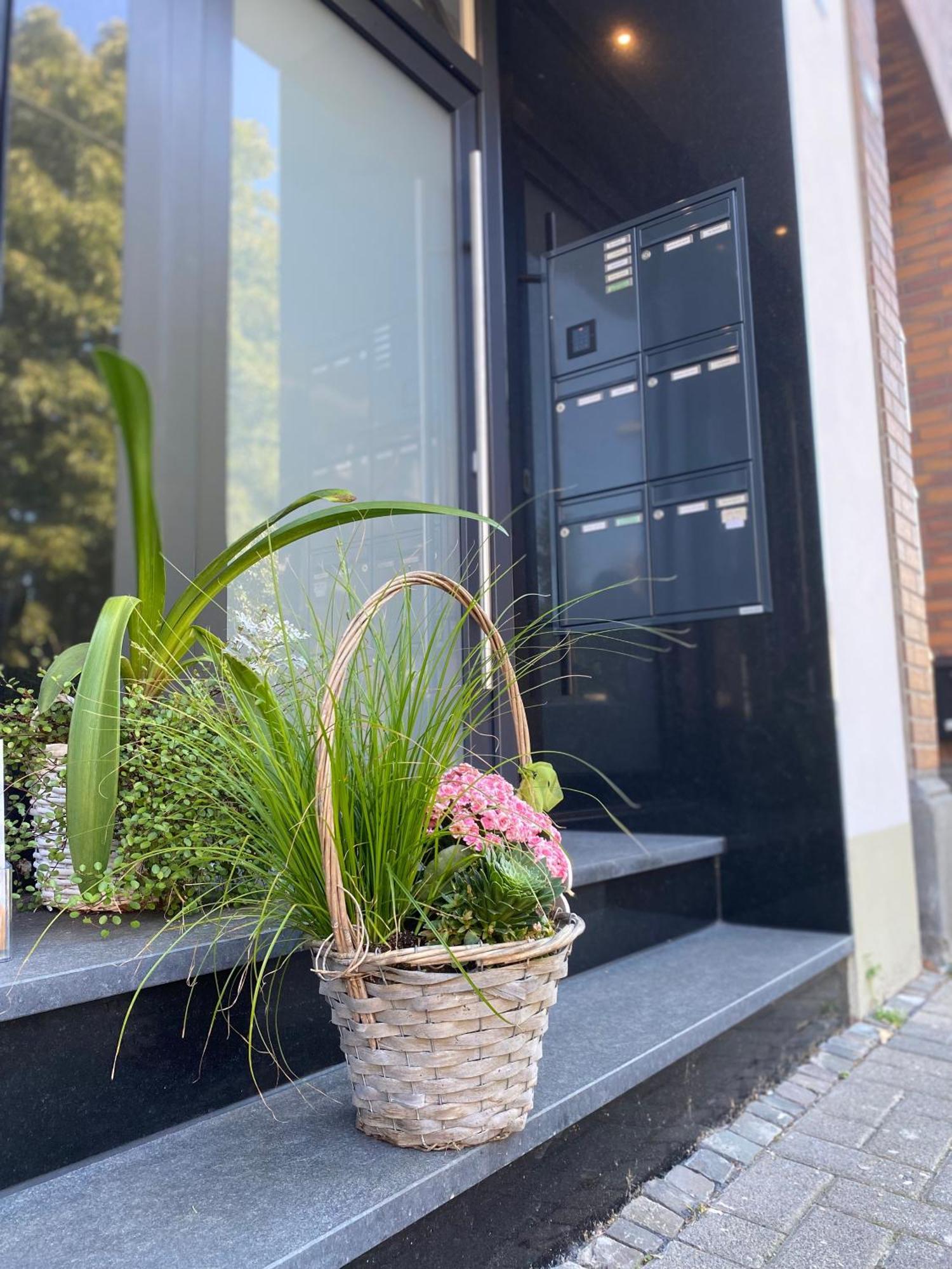 All-In Apartments In Fischeln Mit Gartenblick, Naehe Duesseldorf - Messe - Airport - Helios Крефелд Екстериор снимка
